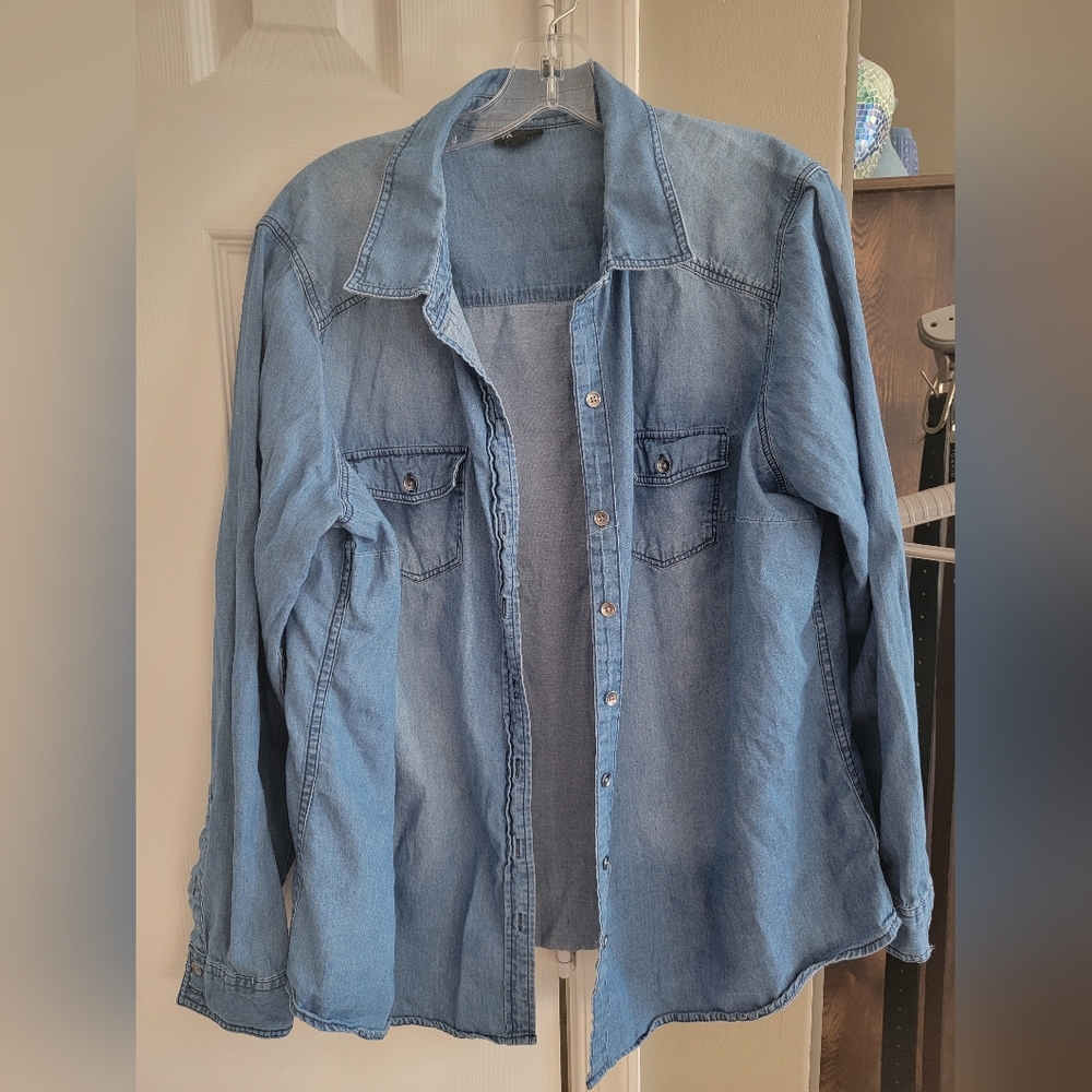 Torrid denim faced shirt